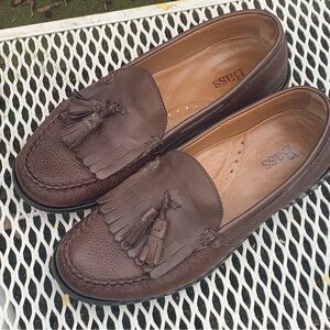 GH Bass Weejuns Stratton Shoes Men 8.5M Brown Leather Kiltie Tasseled Loafer